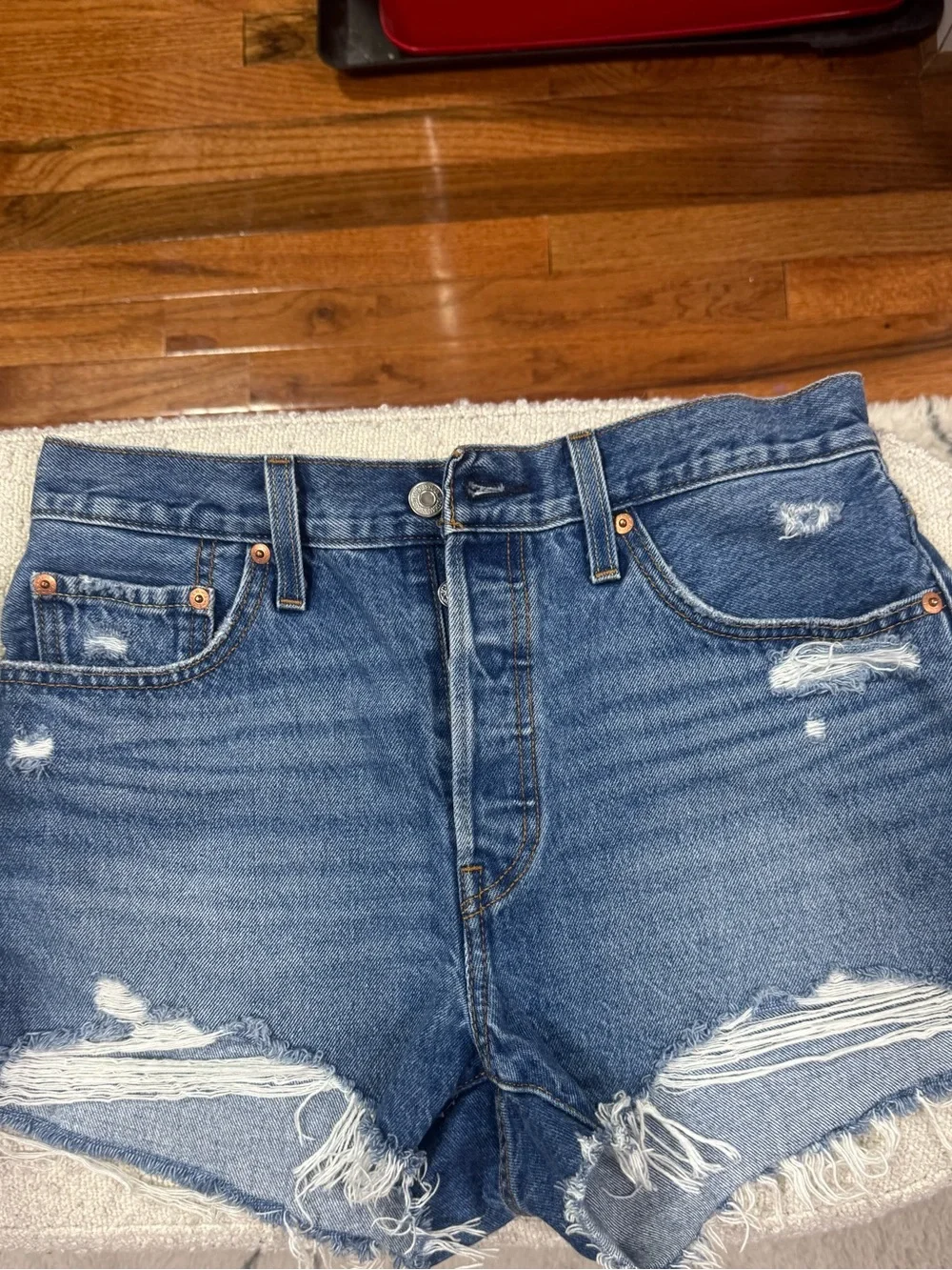 Levi’s 501 Original High Rise Distressed Denim Shorts 100% Cotton size 29 - Picture 3 of 8